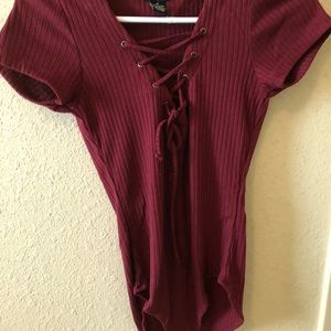 Rue 21 maroon body suit 🍇🥀🎆🔮